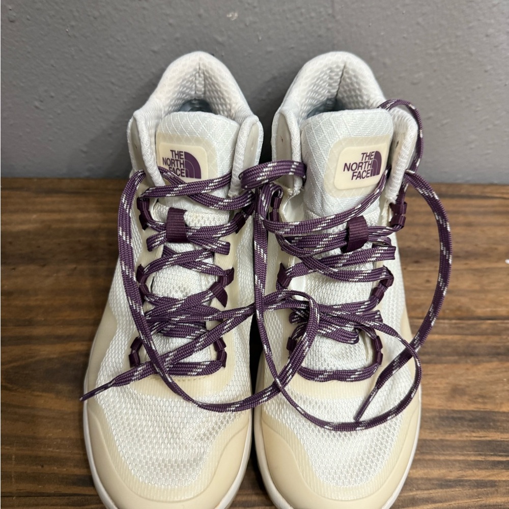 North Face Activist Mid Futurelight Boots Shoes Women’s 9 Good condition